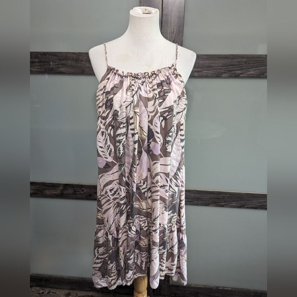 Unsubscribed 100% silk tropical leaf dress